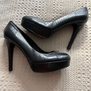 👠🔥🔥House of Harlow 1960 Nora Ultra-High Snakeskin- Embossed Heels 9.5🔥🔥👠